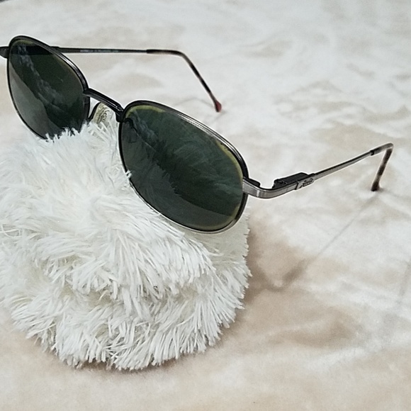 Hobie Sunglasses - Picture 3 of 8